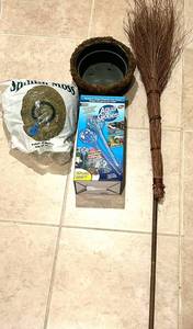 LS - Aqua Globes 2-Pack Hand-Blown Glass Watering Globes, Spanish Moss, 35-inch Long Decor