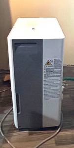 LS - Midea Dehumidifier - Compact Home Moisture Control, 1 Unit