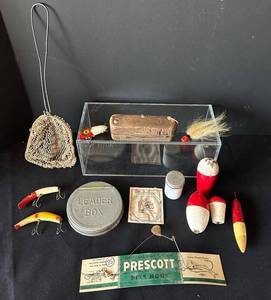 UL - Prescott Pike Hook Vintage Fishing Tackle Collection - Lures, Floats, Leader Box & Net Bag