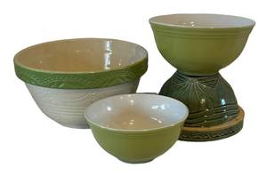 DR - Vintage Green Bowls by Roseville and More