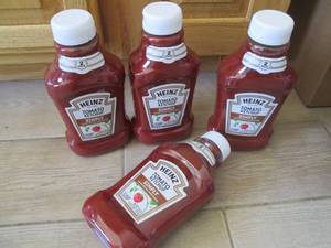Heinz Original ketchup 44oz...
