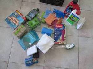 Assorted mainly new cleaning suppli...