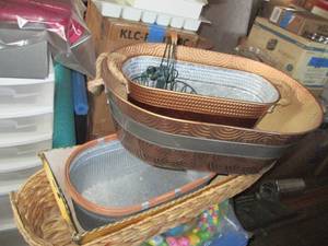 Lot of baskets and metal containers...