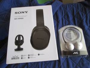 2 Pairs of wireless headphones...