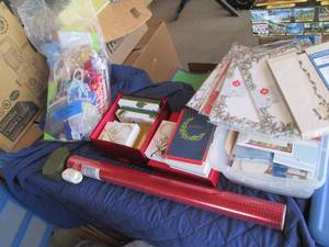 Huge lot of gift boxes, gift bags, ...