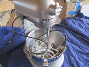 Kitchen Aid Mixer Professional 5 Pl...