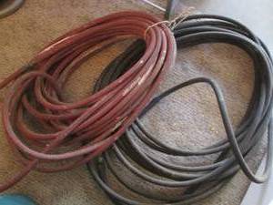 2 Air hoses...