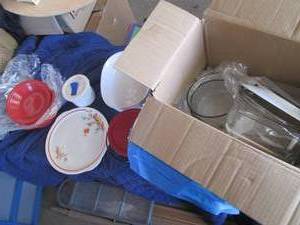 Kitchen lot Pyrex glass ware, bakin...