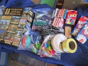 Game and toy lot puzzles, balls, ca...