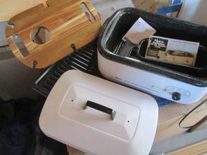 Very clean NESCO 18-QT Roaster Oven...