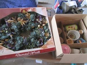 Mixed home decor and glassware...