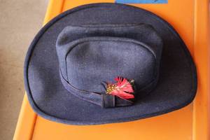 WESTERN TRAILS hat...