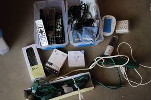 Mixed electrical cords, remotes, ea...