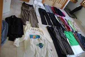 Assorted womens business casual cl...