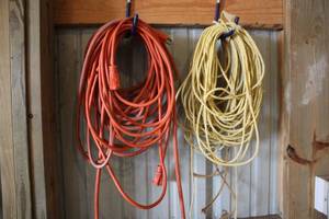 2 Extension cords and rope...