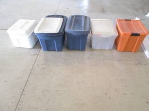 4 totes and a styrofoam cooler...