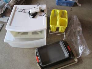 Organizers and Rachel Ray baking pans