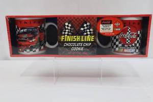 Coca-Cola Nascar Mug Set with Finishline Cookie Gift Box