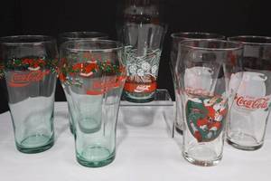 Coca-Cola Holiday Glasses Set With Crate (Lot of 7)