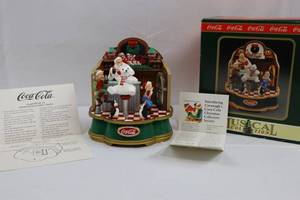 Coca-Cola Musical Soda Fountain Scene Working With Box & Instructions