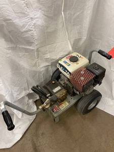 Annovi Reverberi XTV 3G.20 Pressure Washer - Honda GX160 Engine (2030 psi, 3 GPM)
