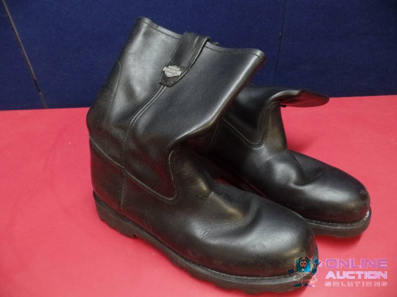 lot 35 image: Mens Harley Davidson Boots