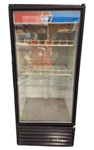 Vintage Pepsi True Glass Door Display Refrigerator Cooler  Works Great