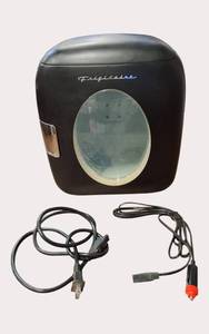 Frigidaire Portable Mini Fridge Cooler & Warmer  Tested & Ready to Go