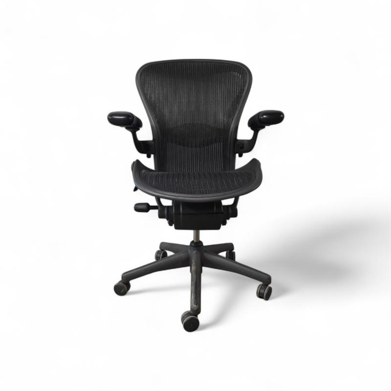 Herman Miller Aeron Size B Retails New for $1400