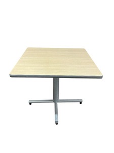 Square pedestal caf table 29 x 36 x 36