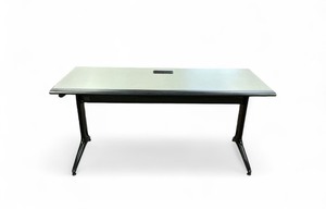29 x 24 x 60 Table with power pack