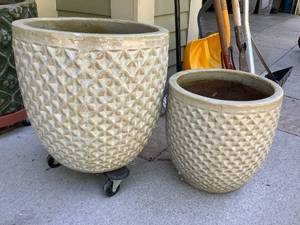 Ceramic Planter Set