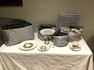 Vintage Holiday Holly Dishes