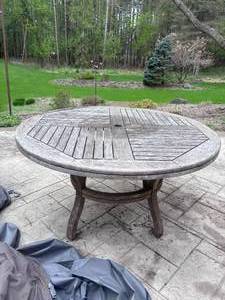 Teakwood Table & Chairs