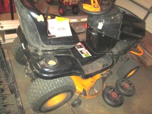 Craftsman 22HP Lawn Tractor 42" cut...
