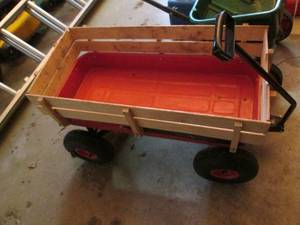 Garden wagon with detchable wood cr...