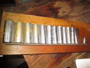 12in Craftsman deep well sockets o...