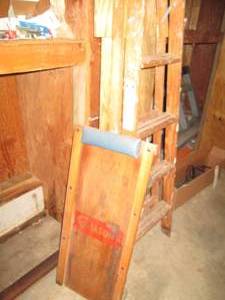 6ft wooden ladder and mechanics cre...