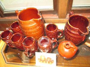 Red Wing Stoneware style 2-water pi...