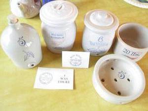 Red Wing Stoneware bowls, crocks wi...