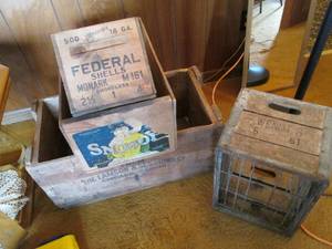 Collection of vintage wood crates w...