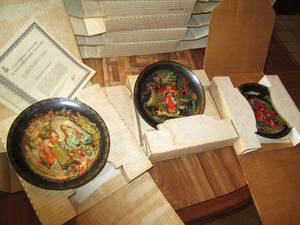 3pc Hand painted Display plates wit...