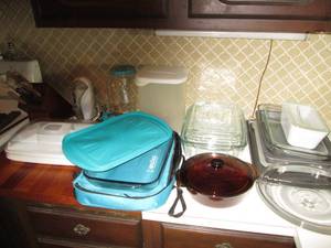 Glass bakeware pans, wood knife blo...