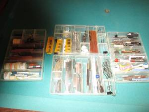 non-lidded organizers containing a ...