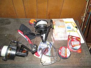 Large sized fishing reels, line, si...