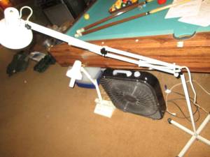 Box fan, floor standing telescoping...