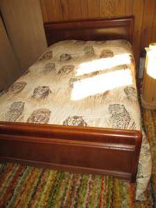 Full Size Vintage Wood headbo...