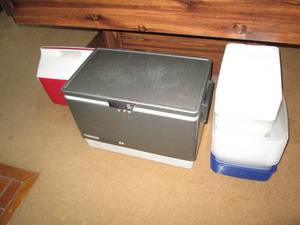 Coleman 54 Cooler, Igloo playmate c...