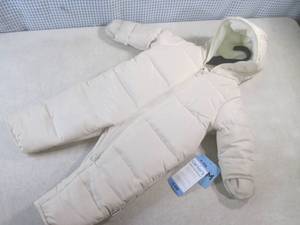 (RCK) Carters Baby Snowsuit Size 6...