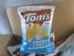 (C-1) 9 Bags of Toms Vinegar & Sal...